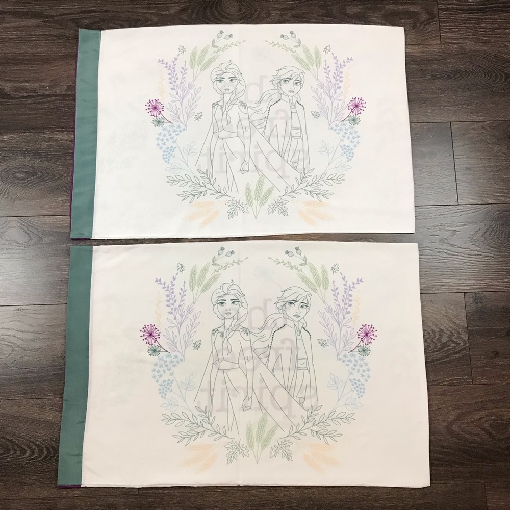 Disney Frozen 2 Elsa & Anna The Free Spirit Cartoon Movie Princess 2 Pillowcase